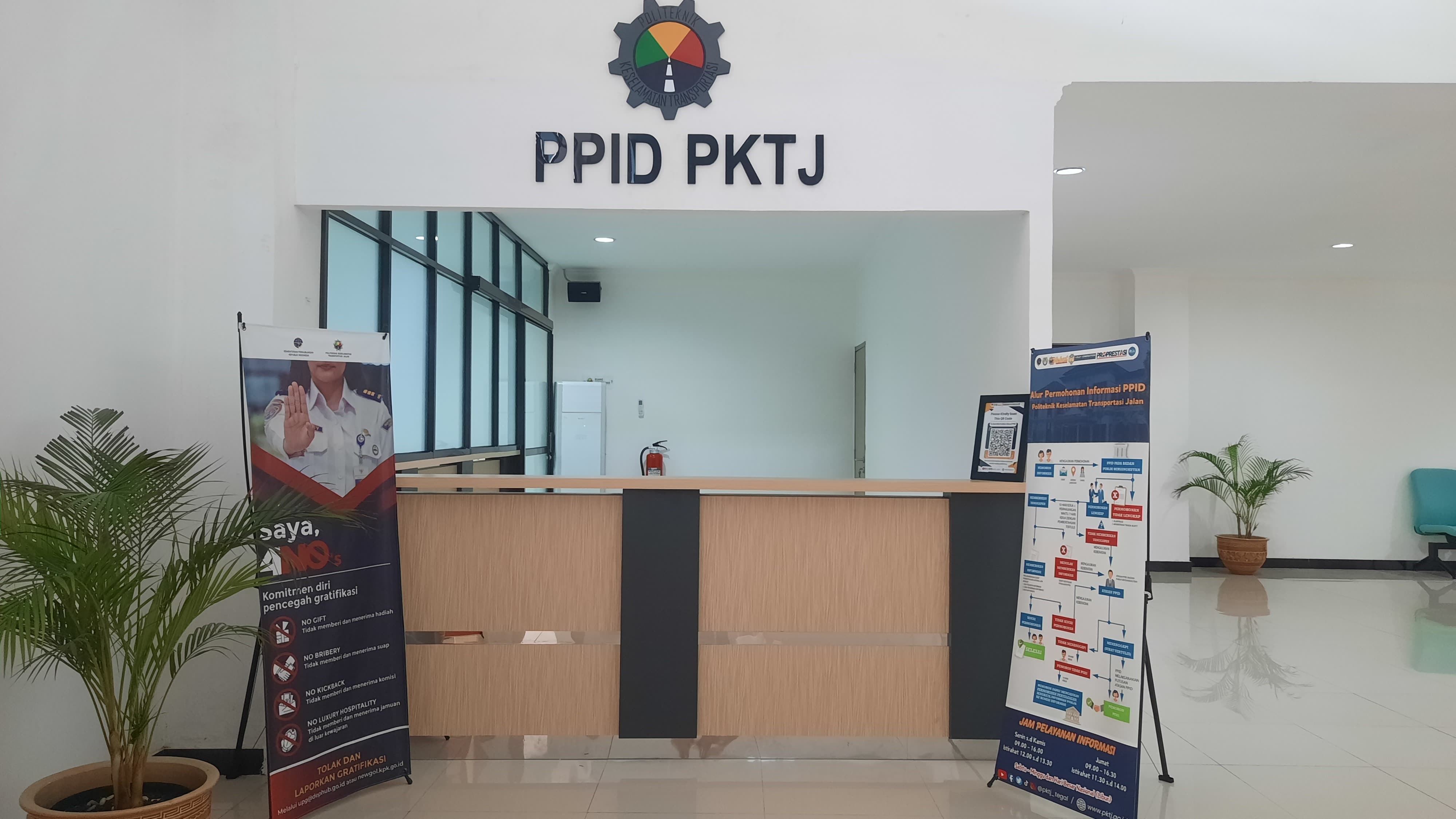 Meja Layanan PPID PKTJ